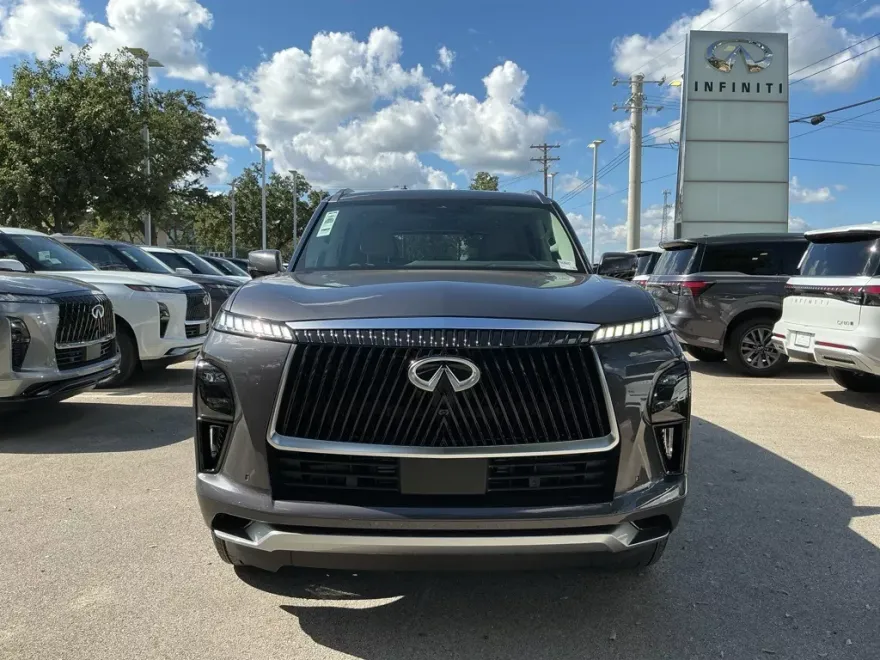 2026 Infiniti QX80 Pure photo 1