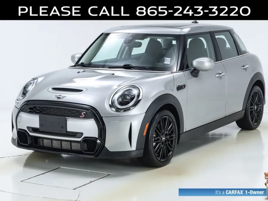 2024 Mini Cooper 4 Door Hardtop S photo 1