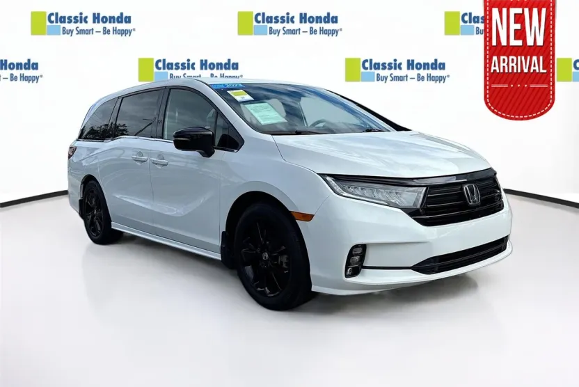 2023 Honda Odyssey Sport photo 1