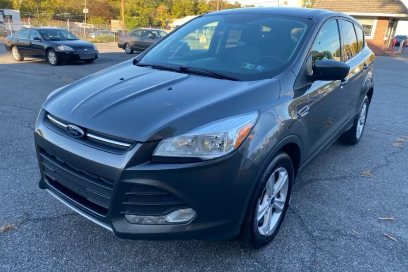 2016 Ford Escape SE photo 1