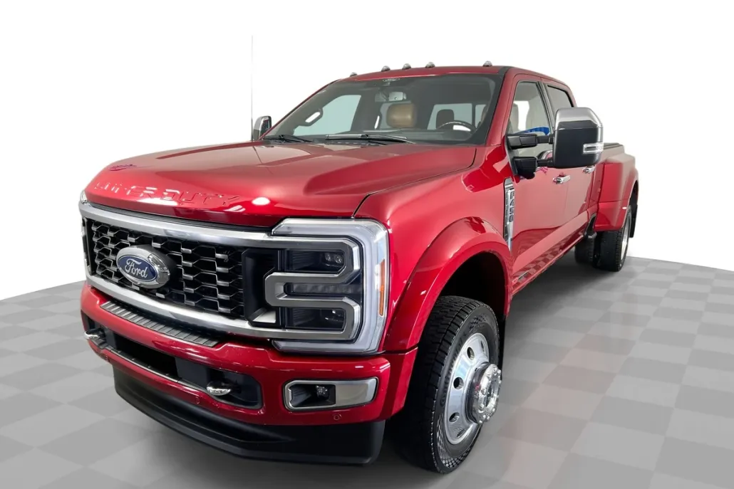 2024 Ford F-450 Platinum photo 1