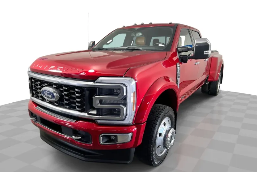 2024 Ford F-450 Platinum photo 1