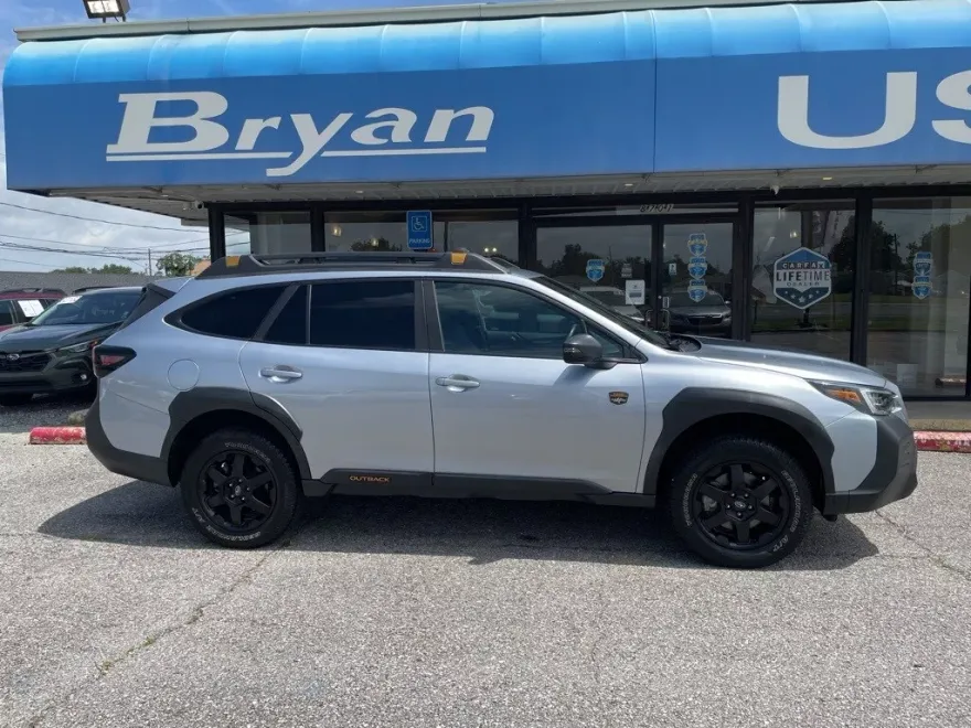 2023 Subaru Outback Wilderness photo 1