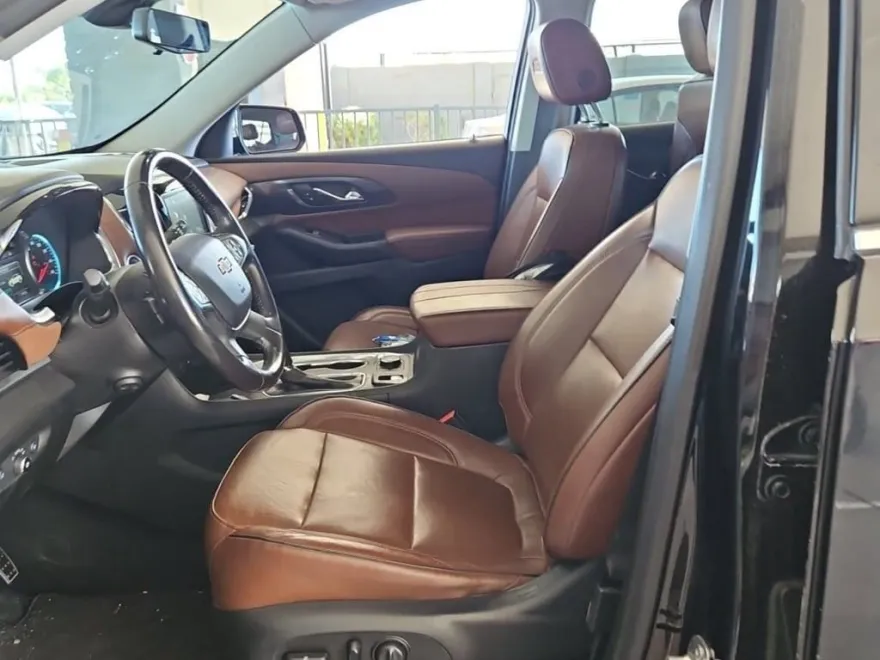 2019 Chevrolet Traverse High Country photo 1
