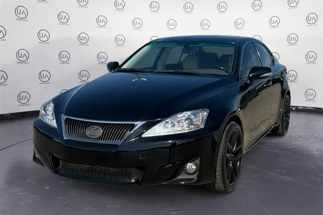 2011 Lexus IS 250 photo 1
