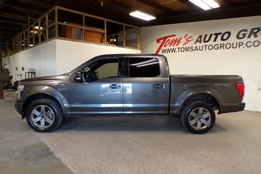 2018 Ford F-150 Lariat photo 1