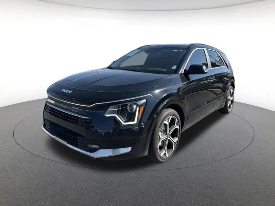 2024 Kia Niro EX Touring photo 1