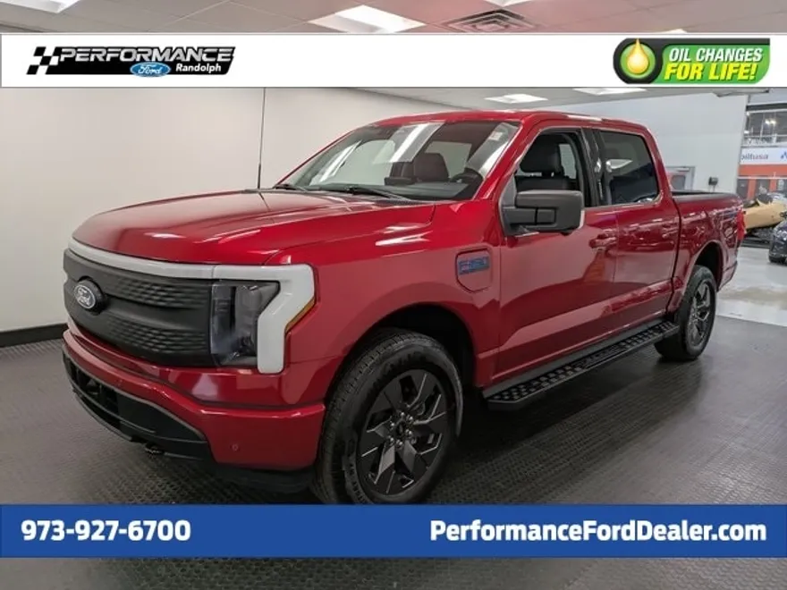 2024 Ford F-150 Lightning photo 1