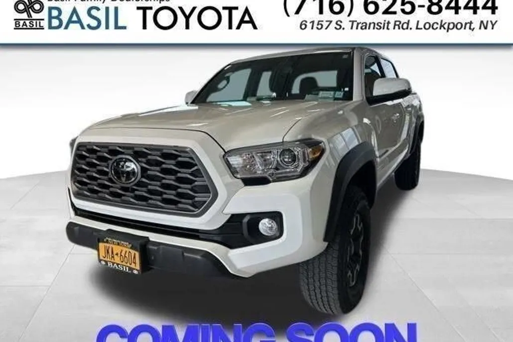 2023 Toyota Tacoma TRD photo 1