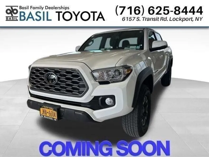 2023 Toyota Tacoma TRD photo 1