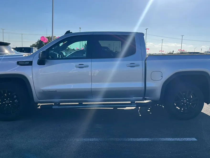 2022 Gmc Sierra 1500 Limited Elevation photo 1