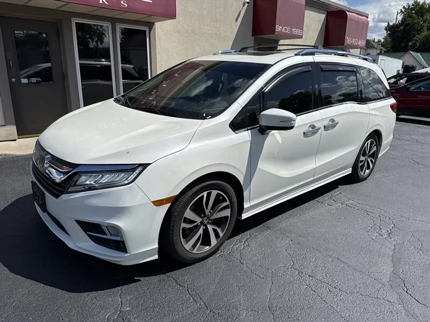 2019 Honda Odyssey Elite photo 1