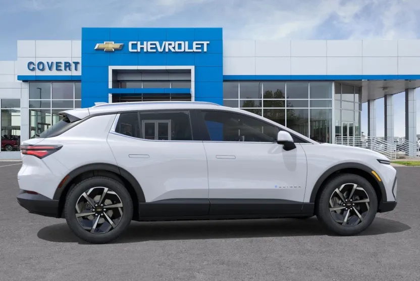 2026 Chevrolet Equinox EV 1LT photo 1