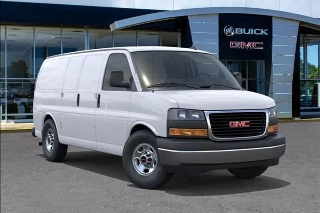 2025 Gmc Savana Cargo 2500 photo 1