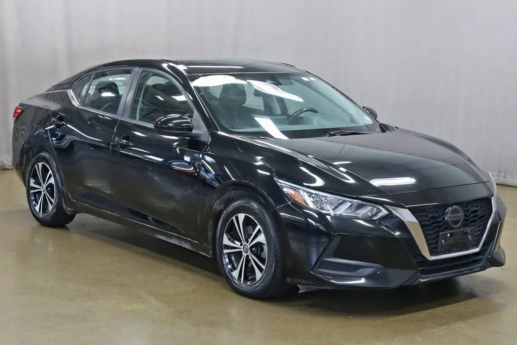 2021 Nissan Sentra SV photo 1