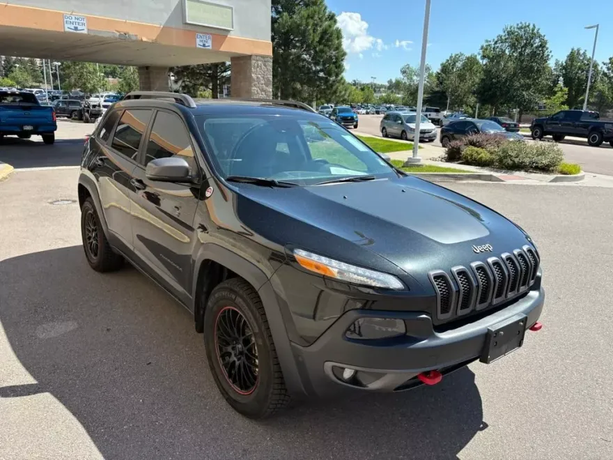 2014 Jeep Cherokee Trailhawk photo 1