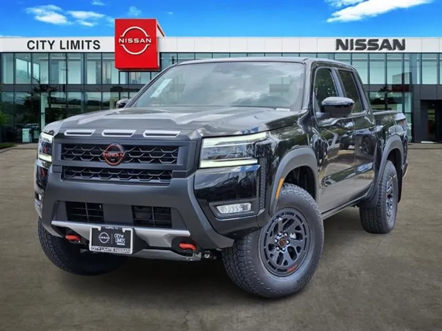 2025 Nissan Frontier Crew Cab PRO-4X photo 1