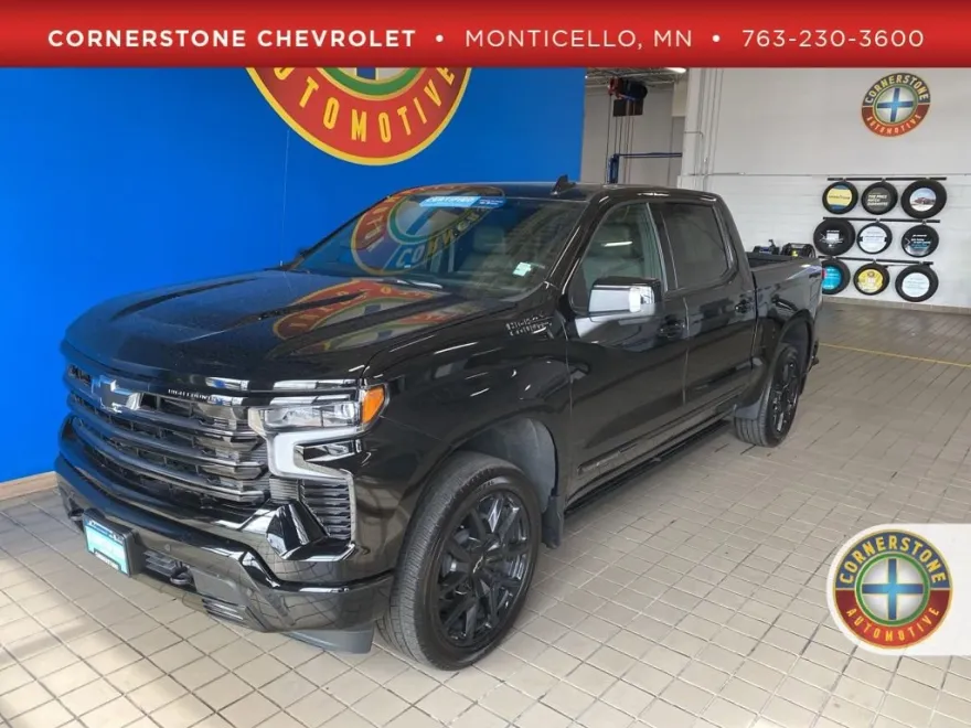 2025 Chevrolet Silverado 1500 High Country photo 1