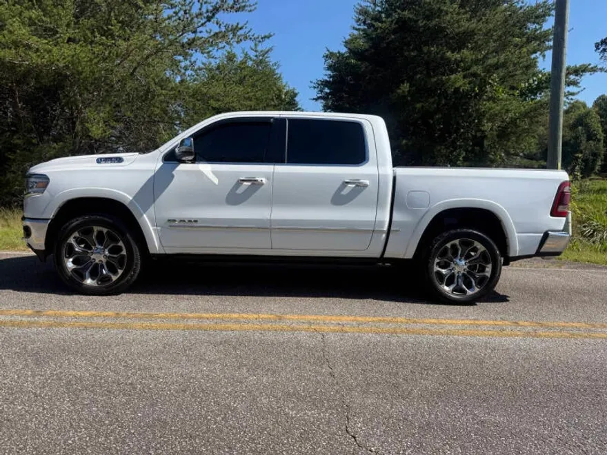 2019 Ram 1500 Limited photo 1