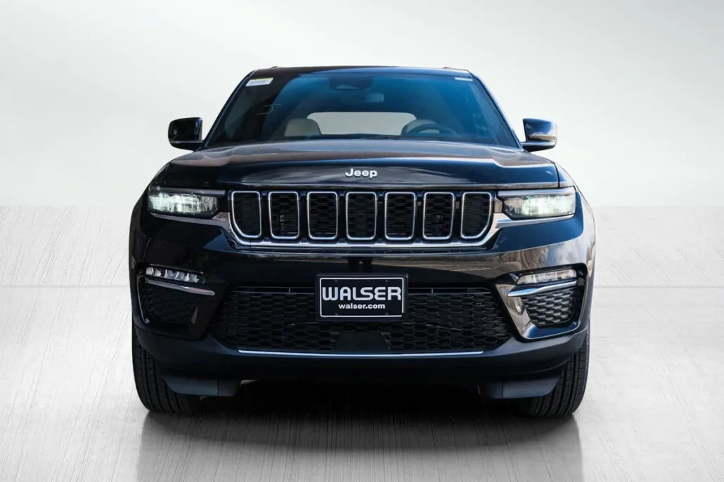 2025 Jeep Grand Cherokee Limited photo 1