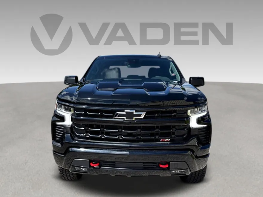 2025 Chevrolet Silverado 1500 LT Trail Boss photo 1