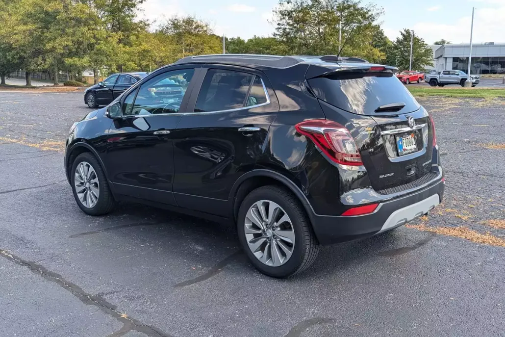 2017 Buick Encore Essence photo 1