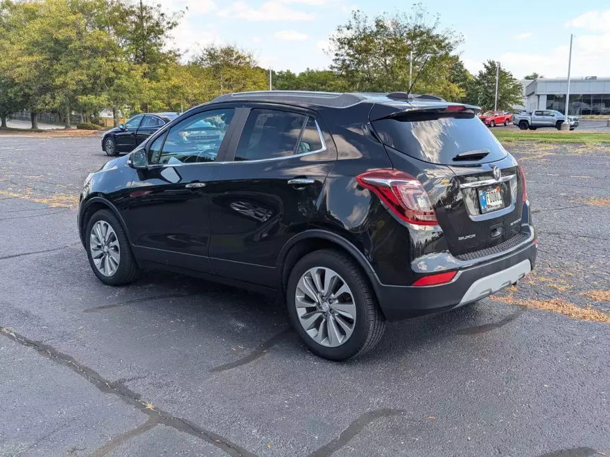 2017 Buick Encore Essence photo 1