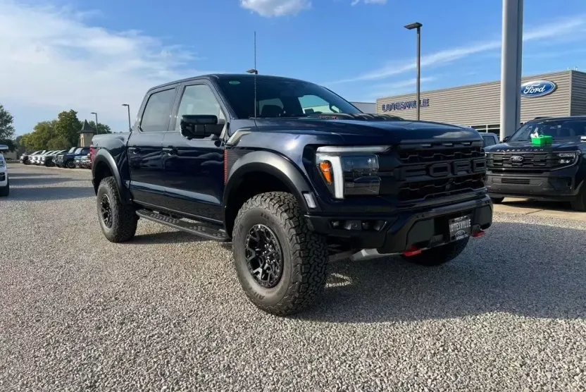 2025 Ford F-150 Raptor photo 1