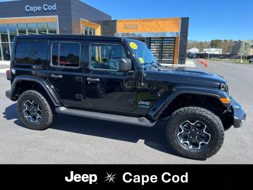 2022 Jeep Wrangler 4xe Unlimited Rubicon photo 1