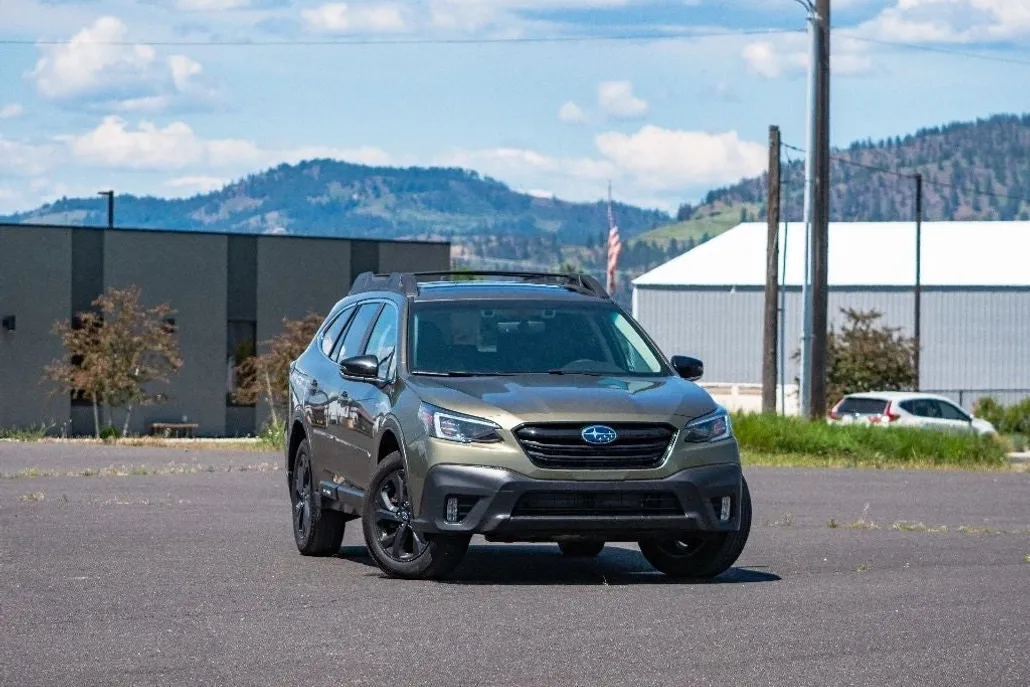 2020 Subaru Outback Onyx Edition XT photo 1