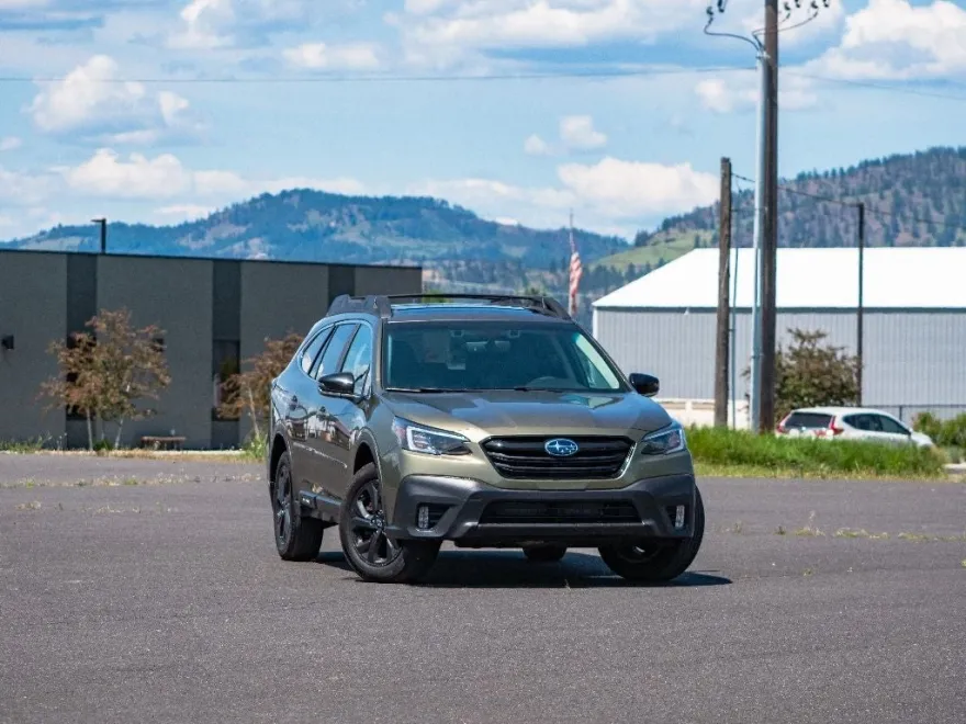 2020 Subaru Outback Onyx Edition XT photo 1