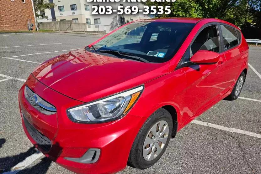 2016 Hyundai Accent Sport photo 1