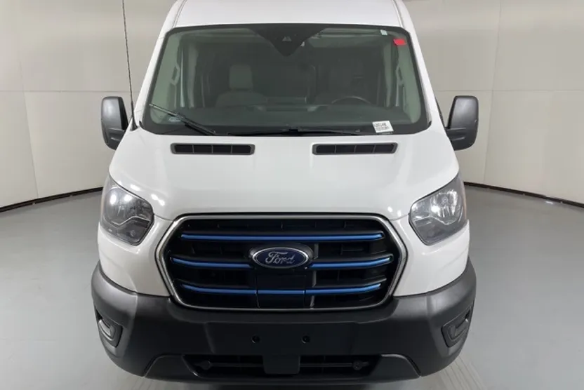2022 Ford Transit photo 1