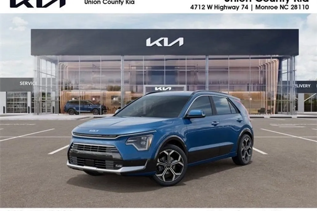 2025 Kia Niro SX Touring photo 1