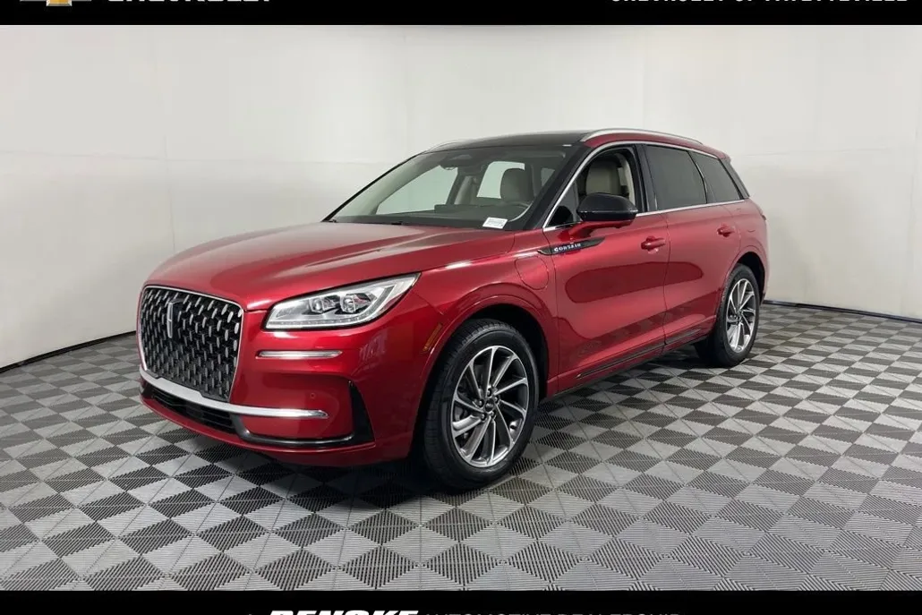 2024 Lincoln Corsair Grand Touring photo 1