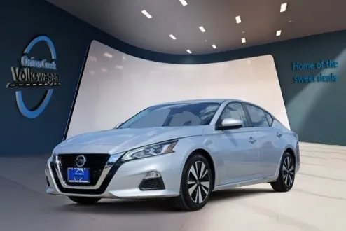 2021 Nissan Altima 2.5 SV photo 3