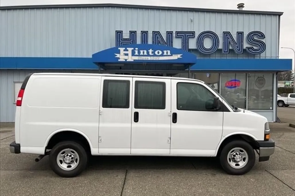 2019 Chevrolet Express Cargo 2500 Base photo 1