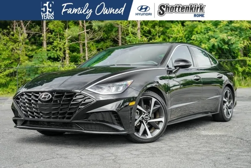 2022 Hyundai Sonata SEL Plus photo 1