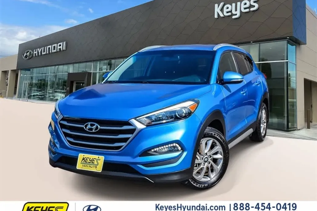 2017 Hyundai Tucson SE Plus photo 1