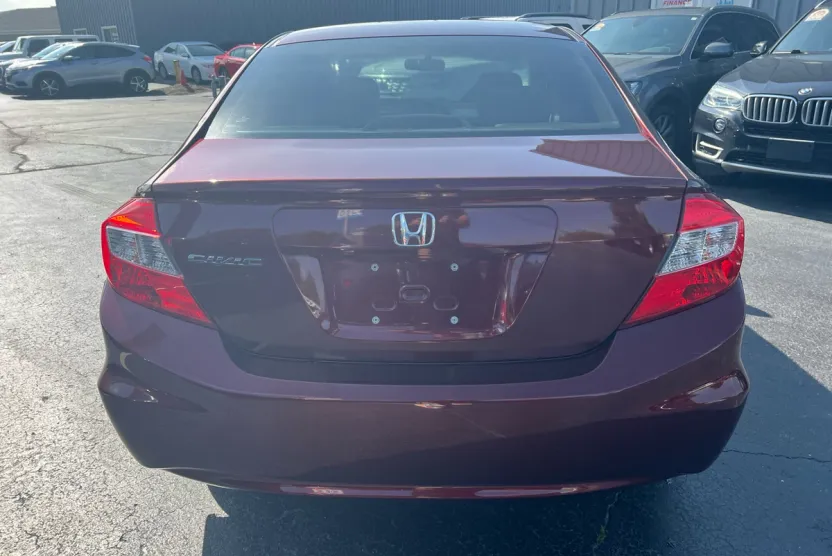 2012 Honda Civic LX photo 1