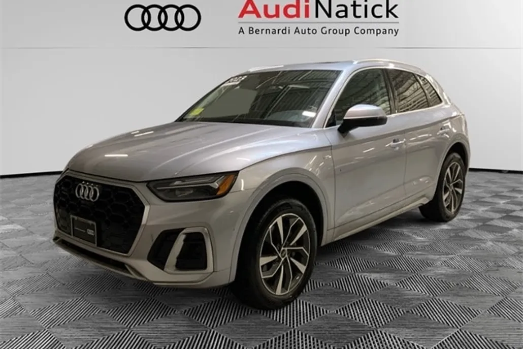 2023 Audi Q5 45 S line Premium Plus photo 1