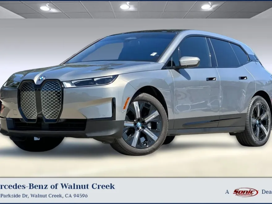 2025 Bmw iX photo 1