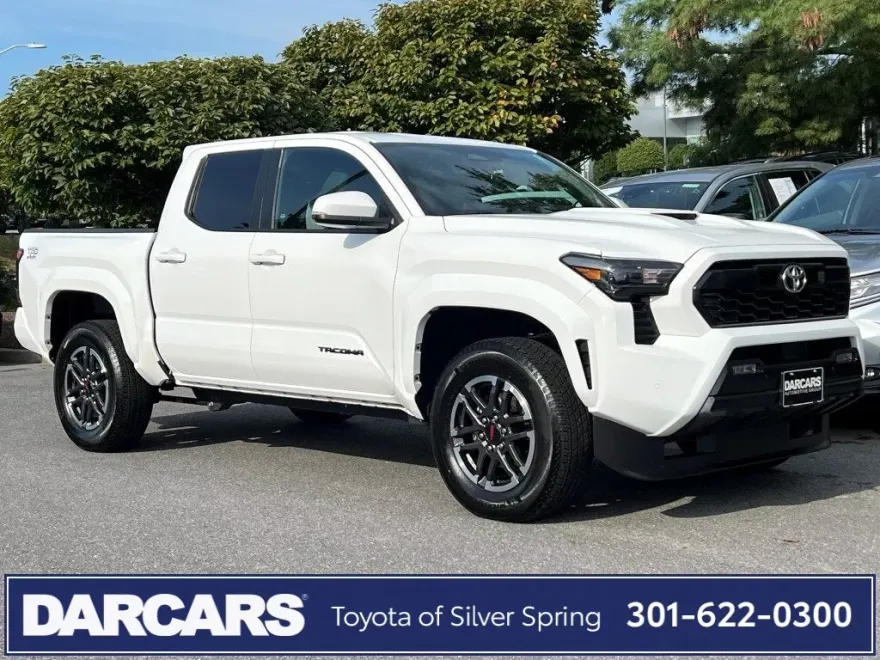 2025 Toyota Tacoma TRD Sport photo 1