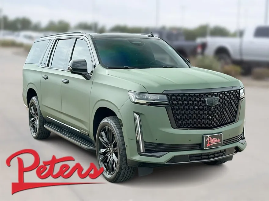 2022 Cadillac Escalade ESV Premium Luxury photo 1