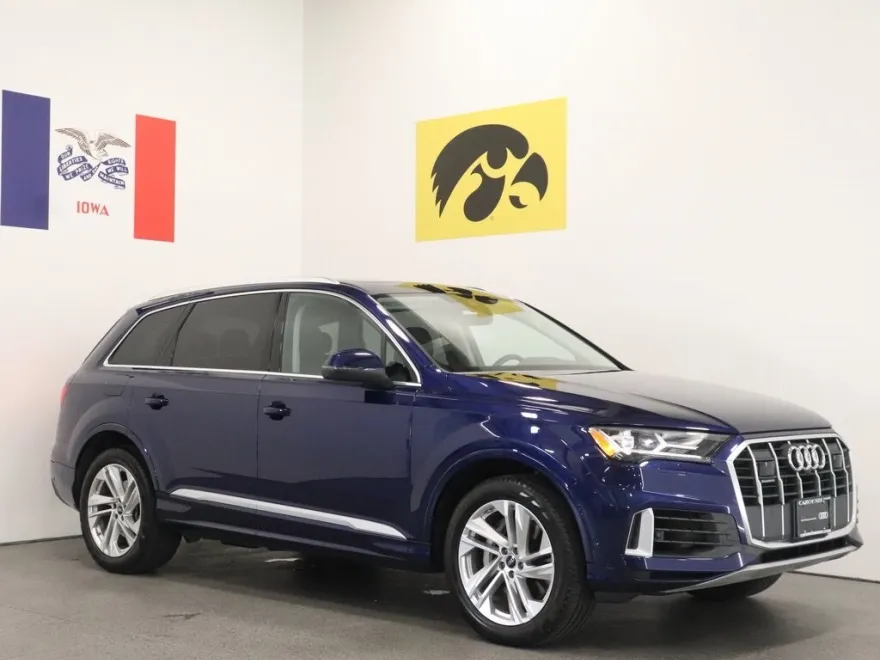2022 Audi Q7 55 Premium Plus photo 1