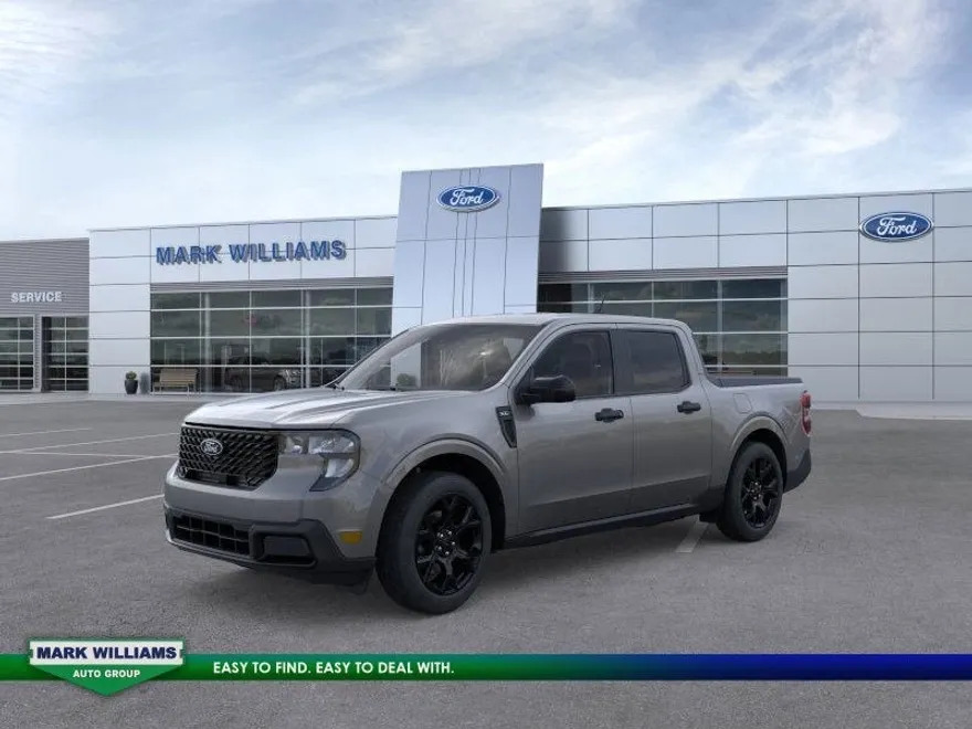 2025 Ford Maverick XLT photo 1