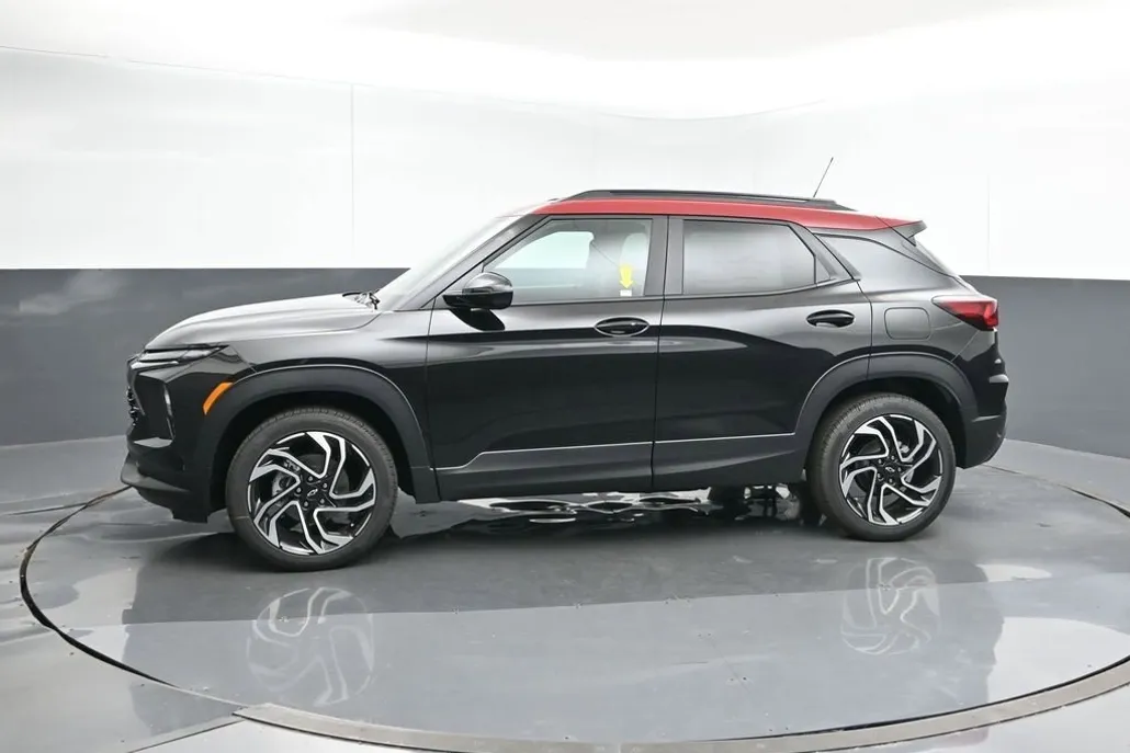 2026 Chevrolet Trailblazer RS photo 1