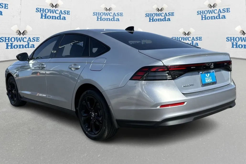 2025 Honda Accord SE photo 1