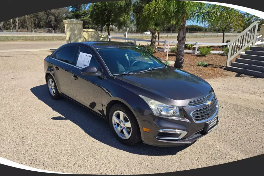 2016 Chevrolet Cruze photo 1