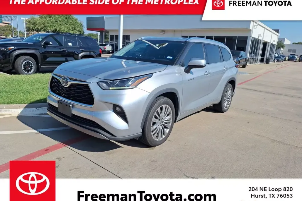 2021 Toyota Highlander Hybrid Platinum photo 1